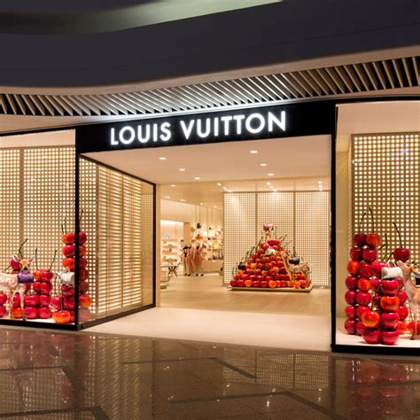 louis vuitton hong kong sale|Louis Vuitton hong kong store.